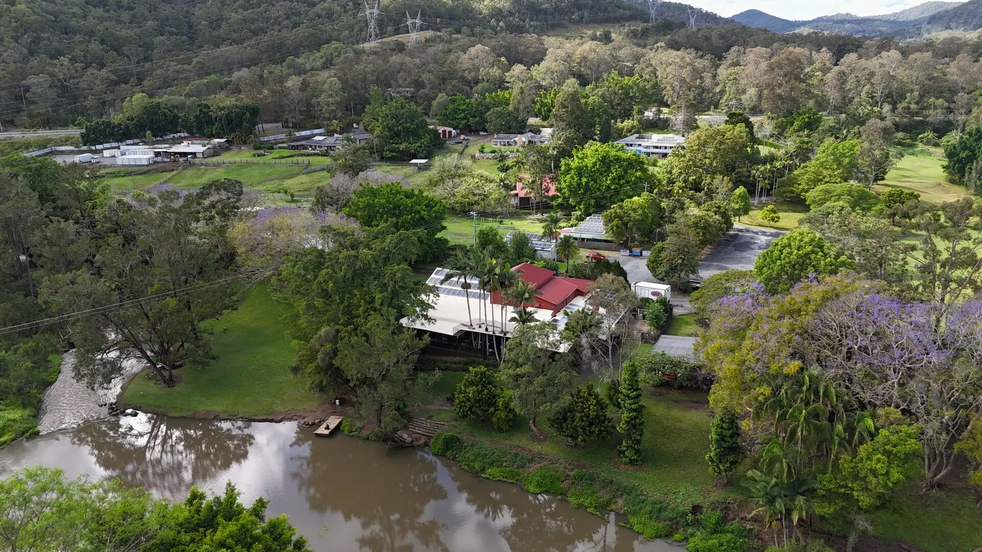 Aerial view of the Historic Rivermill farmstay and grounds